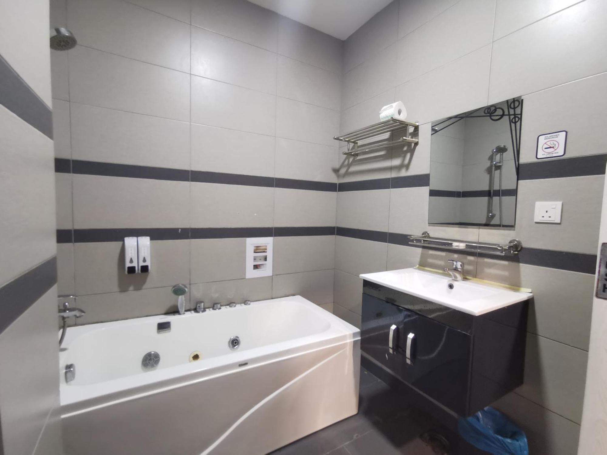 Zenz Hotel Kulai Εξωτερικό φωτογραφία